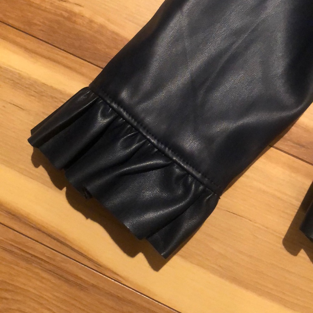 Jacket - Picture 5 of 7